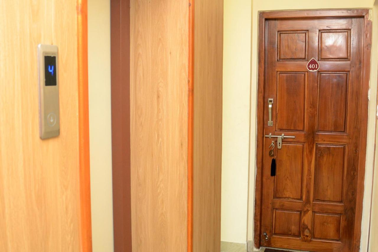 Hôtel Hari Iyer Residency à Tiruchchendūr Extérieur photo